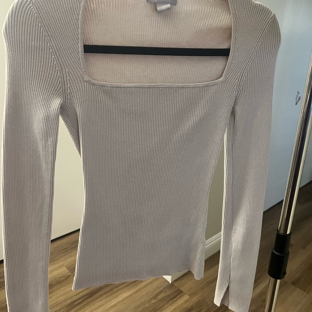 H&M Cream Ribbed Top